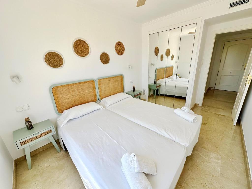 Atico Frontal Al Mar Con Piscina Privada By Homeprive Denia Exteriör bild